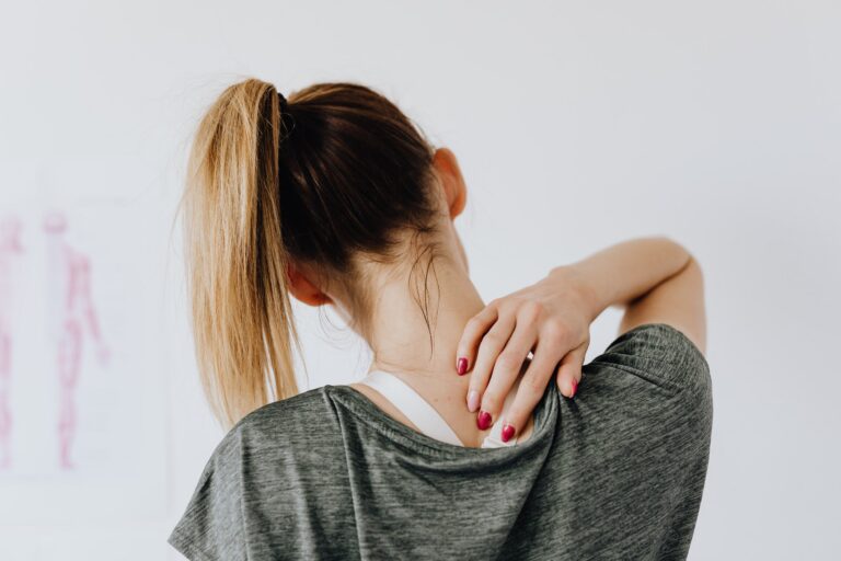 4 Tips for Exercising with Joint Pain